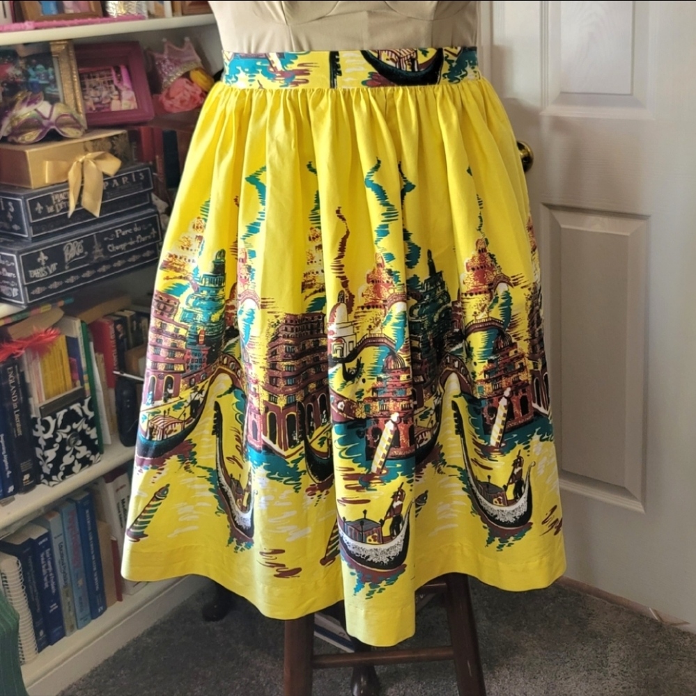 PinUp Girl Yellow Couture 3X Retired Venice Print Jenny Pug Skirt - Picture 6 of 15
